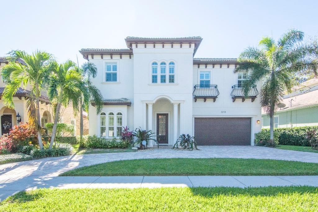 3218 W HARBOR VIEW AVENUE TAMPA, FL 33611