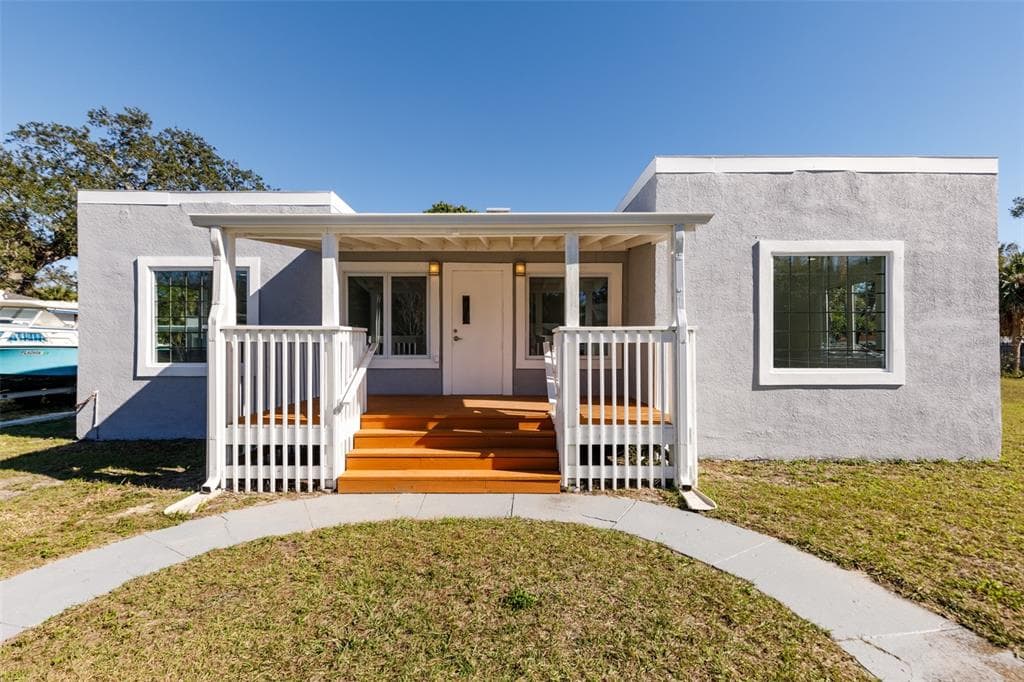 2014 20TH STREET S ST PETERSBURG, FL 33712