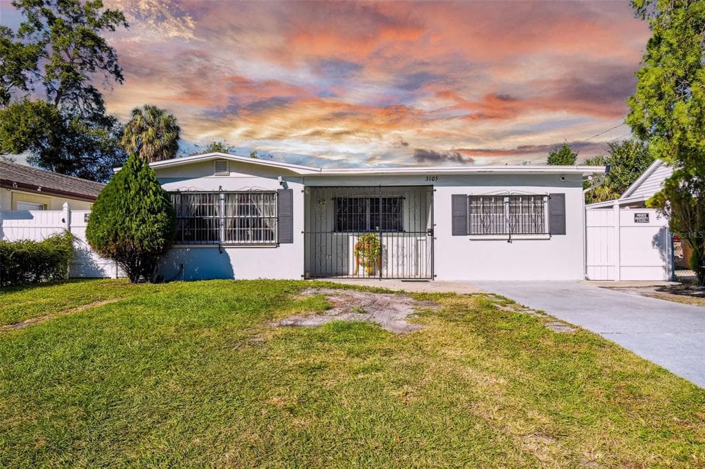 3105 W PALMETTO STREET TAMPA, FL 33607