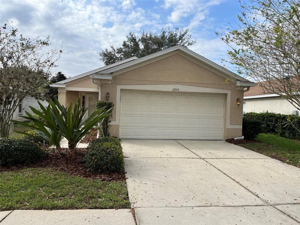 11555 BAY GARDENS LOOP RIVERVIEW, FL 33569