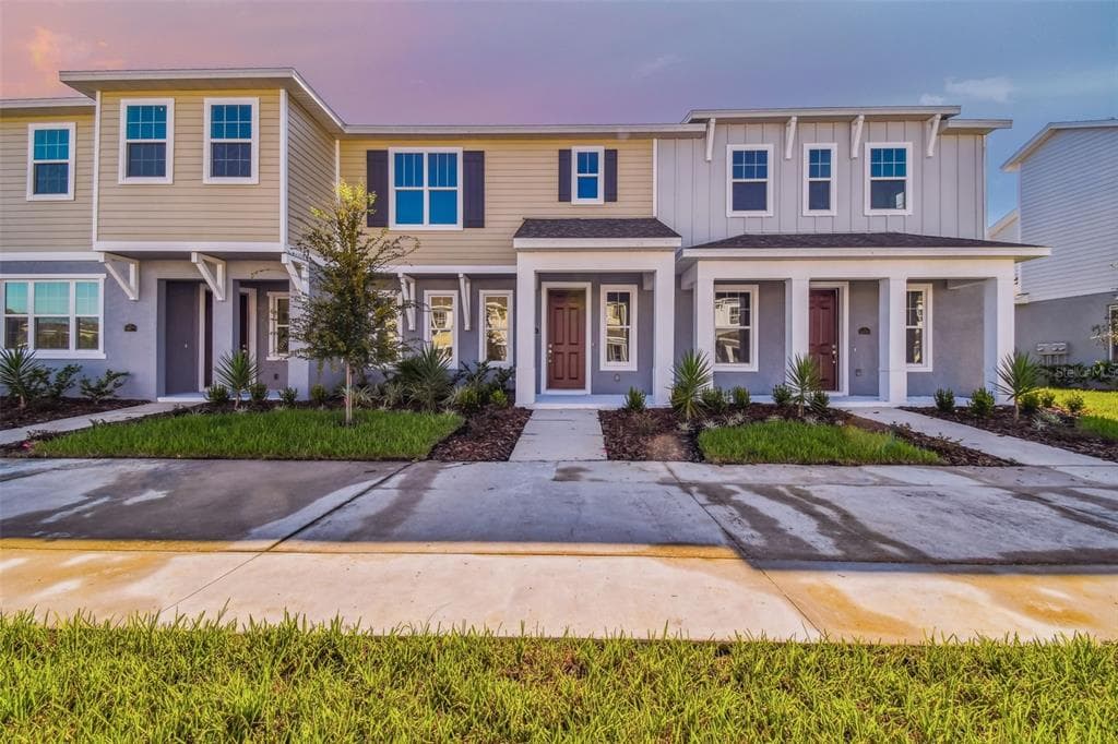 5014 AVALON PARK BOULEVARD WESLEY CHAPEL, FL 33545