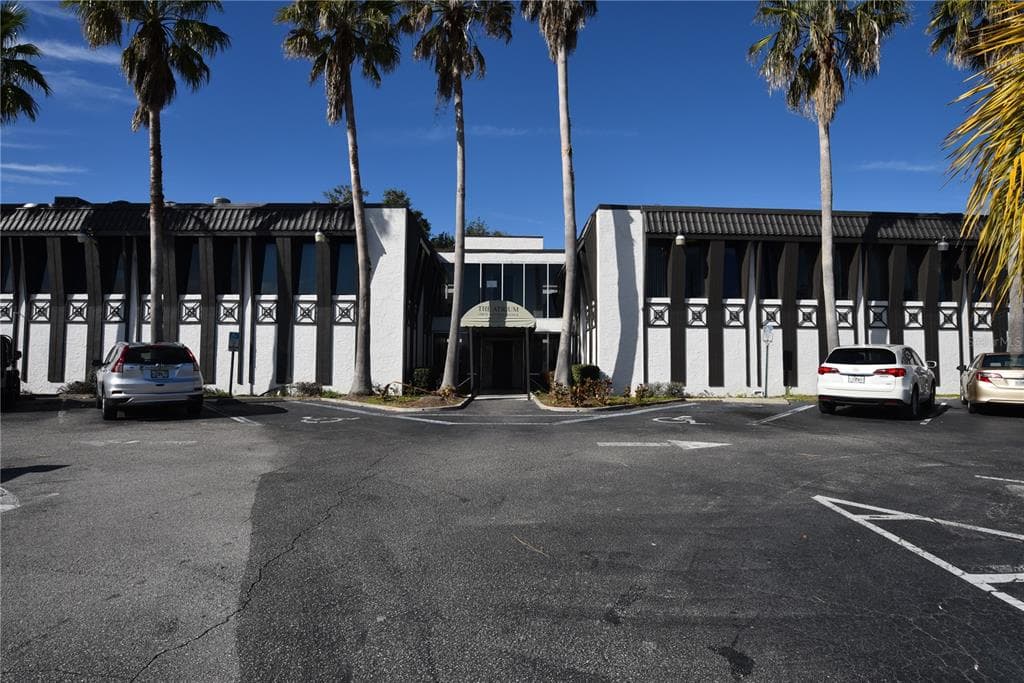 1200 N CENTRAL AVENUE UNIT 202 KISSIMMEE, FL 34741