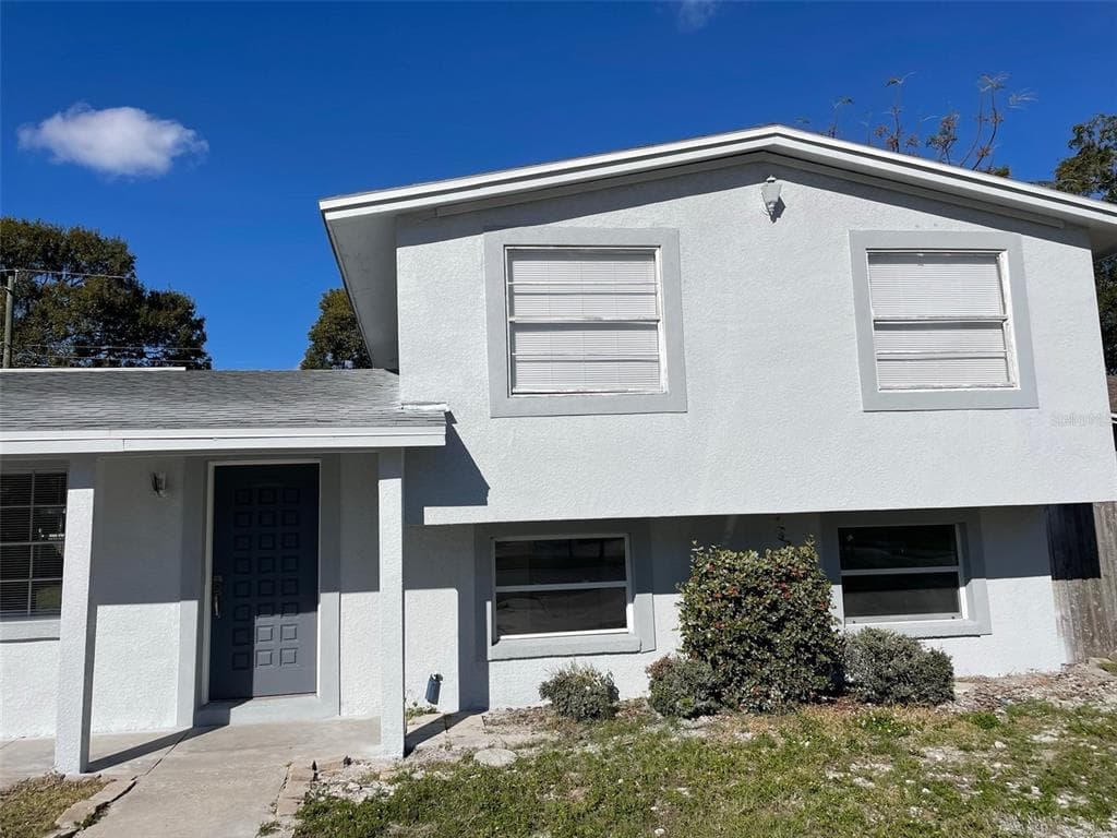 5109 MEMORIAL HIGHWAY