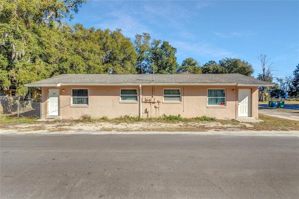 403 TERRY STREET WILDWOOD, FL 34785
