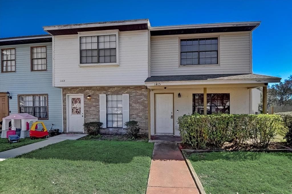1415 RIDGE LAKE COURT LAKELAND, FL 33801