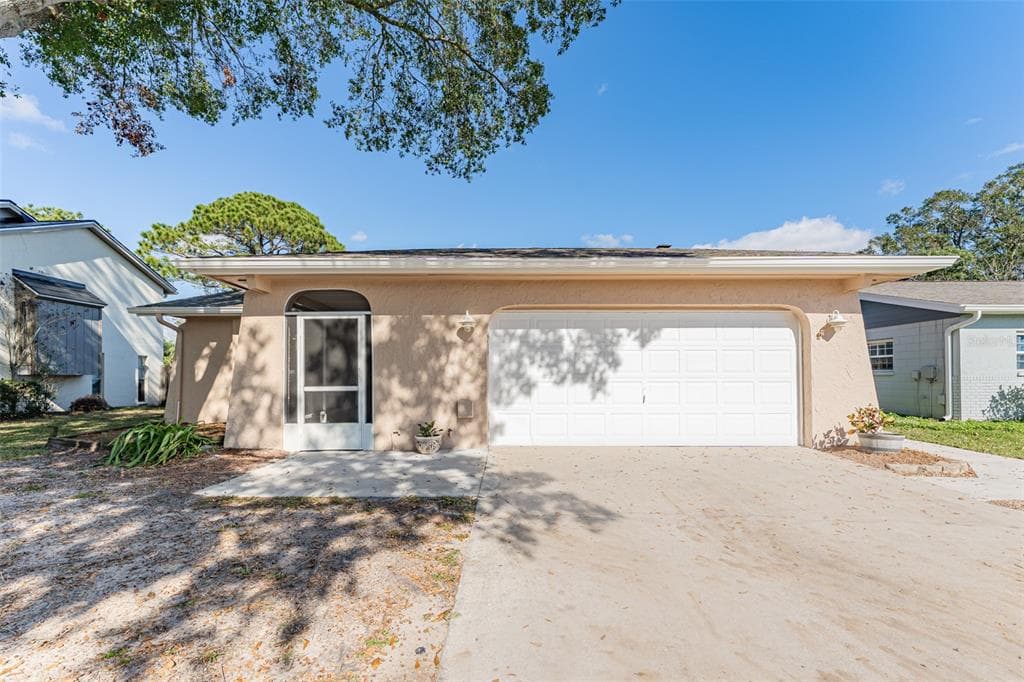 4807 RIDGE POINT DRIVE TAMPA, FL 33624