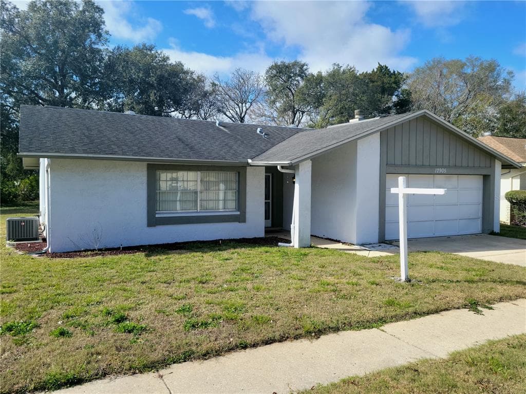 12905 SANDBURST LANE HUDSON, FL 34667