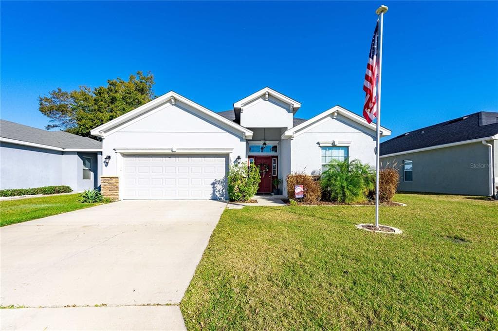 1931 DANES COURT LAKELAND, FL 33810