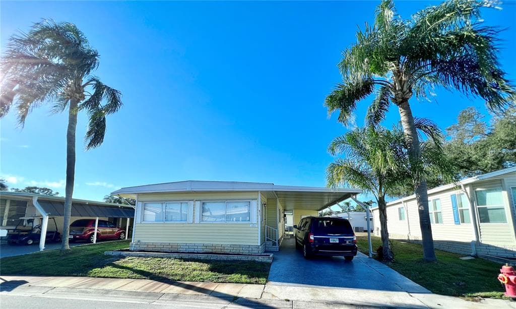 1100 BELCHER ROAD S UNIT 511 LARGO, FL 33771