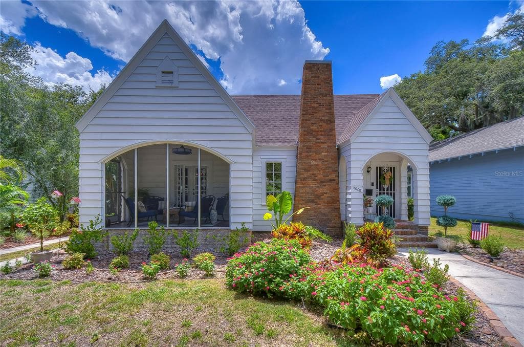 6008 N ORANGE BLOSSOM AVENUE TAMPA, FL 33604