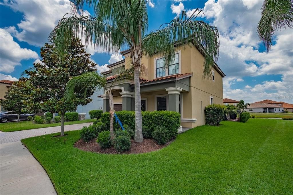 11913 FROST ASTER DRIVE RIVERVIEW, FL 33579