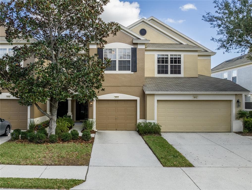 4910 BARNSTEAD DRIVE RIVERVIEW, FL 33578