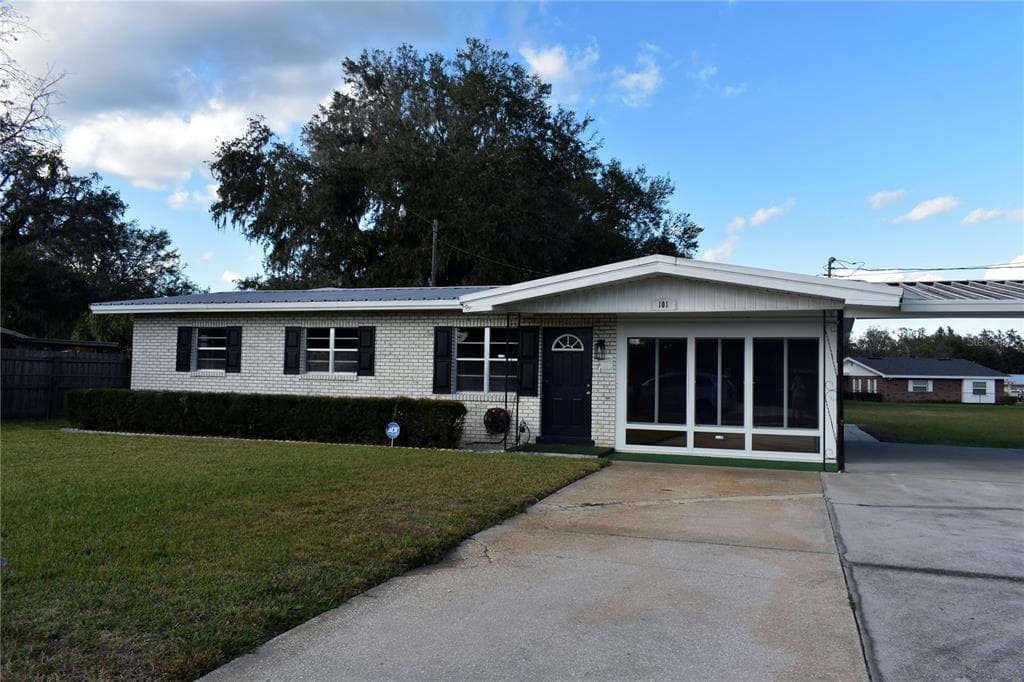 101 6TH STREET NE FORT MEADE, FL 33841