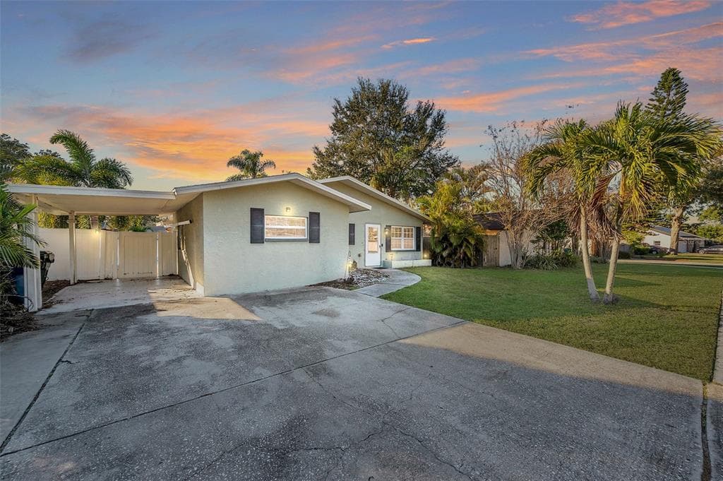2148 FULTON WAY LARGO, FL 33774