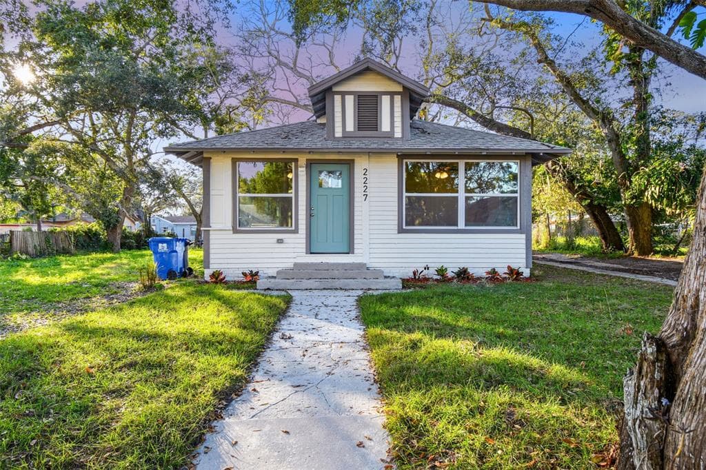 2227 21ST STREET S ST PETERSBURG, FL 33712