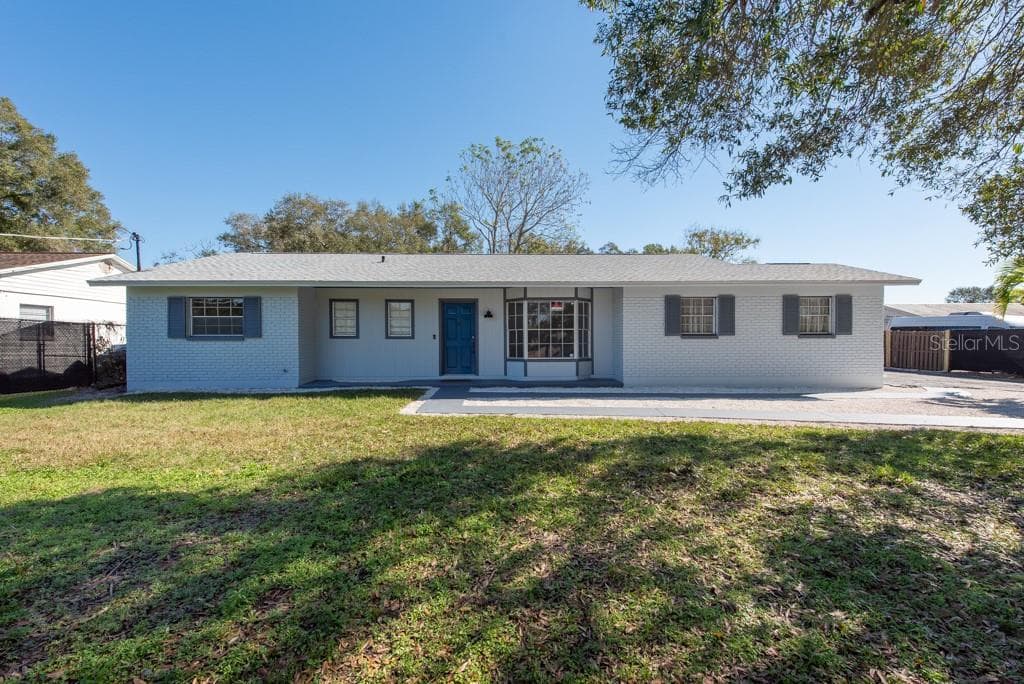 619 LAKEWOOD DRIVE BRANDON, FL 33510