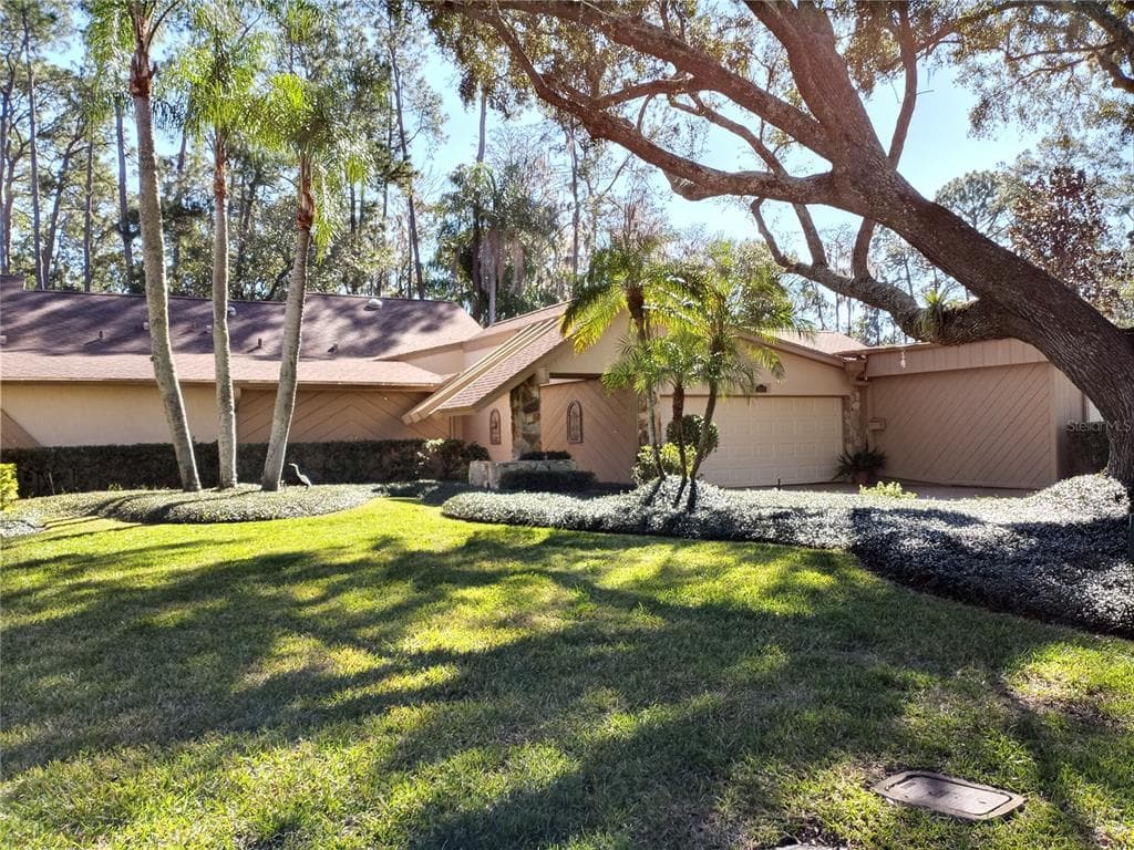 3071 BOLT DR. PALM HARBOR, FL 34685