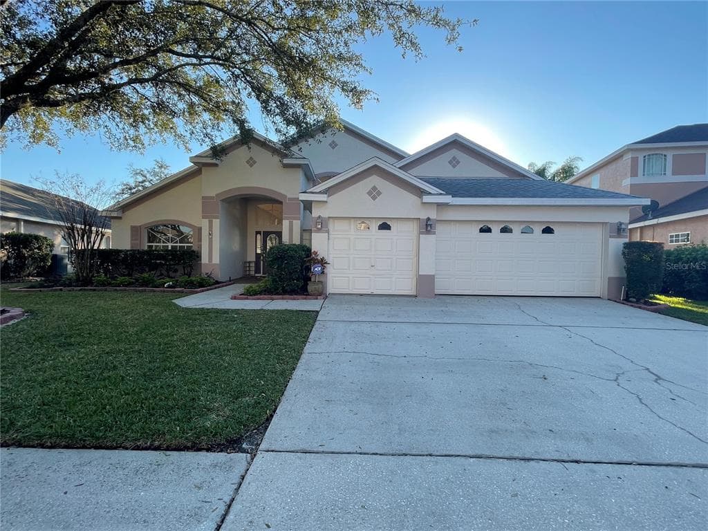 10205 QUAILS LANDING AVENUE TAMPA, FL 33647