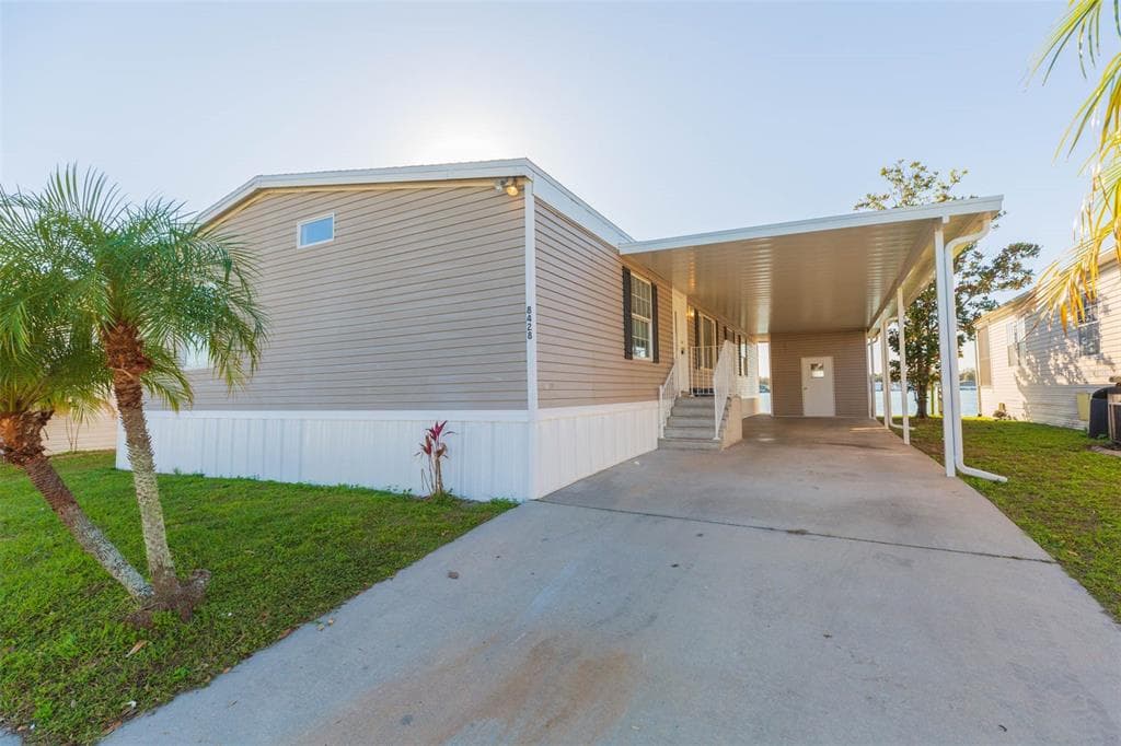8428 FANTASIA PARK WAY RIVERVIEW, FL 33578