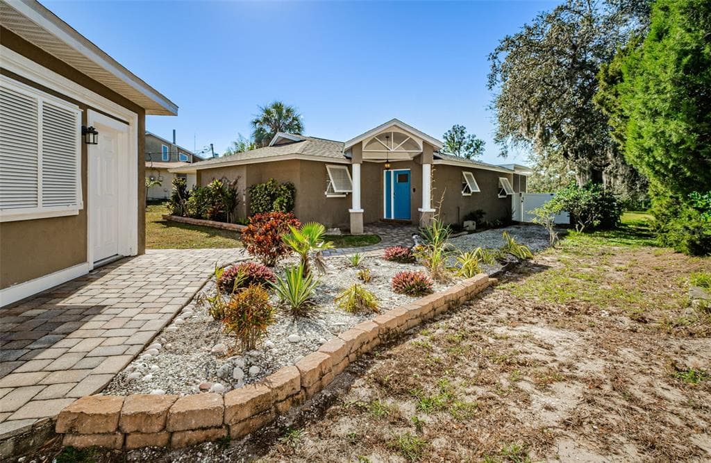 3221 PINEVIEW DRIVE HOLIDAY, FL 34691