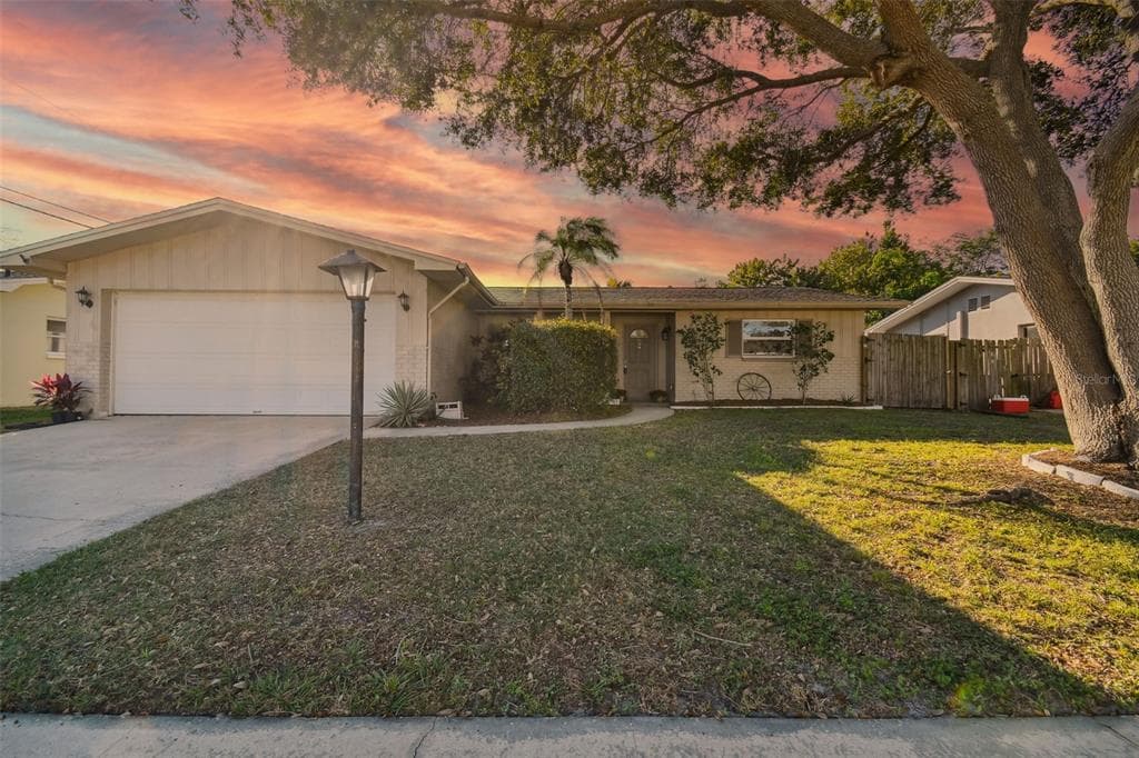 1478 SANTA CLARA DRIVE DUNEDIN, FL 34698