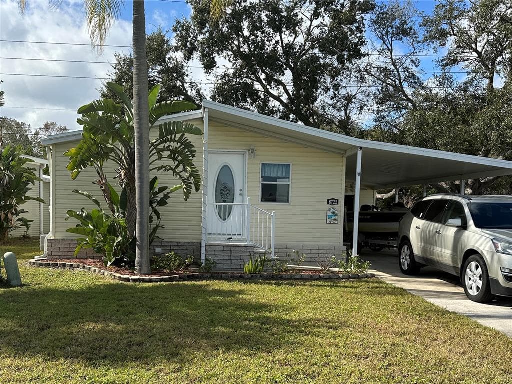 6722 AMERICANA DRIVE NE UNIT 182 ST PETERSBURG, FL 33702