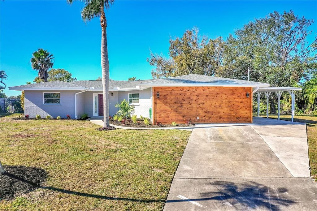 1708 FOREST ROAD VENICE, FL 34293