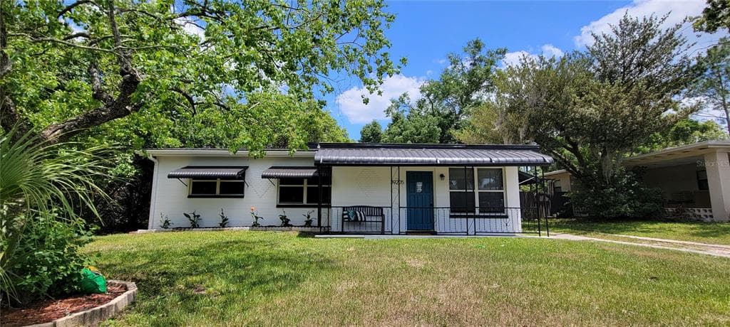 39205 PARK DRIVE ZEPHYRHILLS, FL 33542