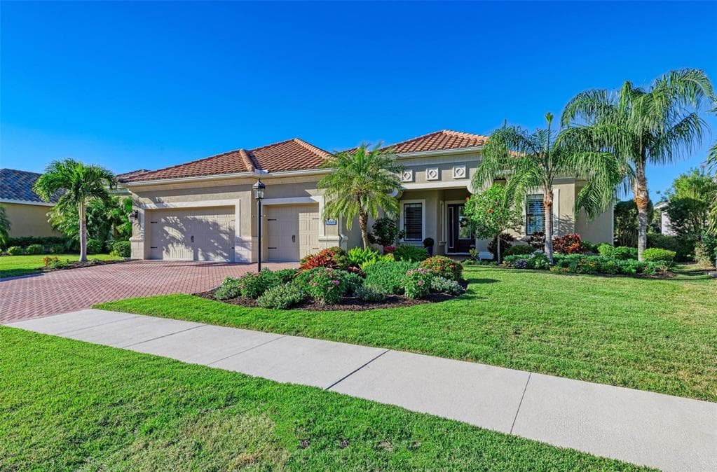 11686 AUCILLA DRIVE VENICE, FL 34293