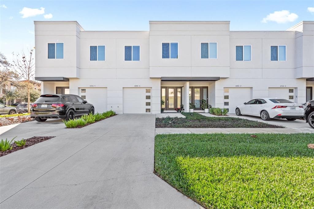 4302 W CARMEN STREET UNIT 4