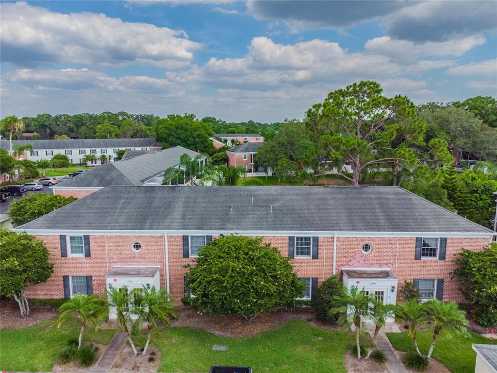 13697 ORANGE SUNSET DR. UNIT #102 TAMPA, FL 33618