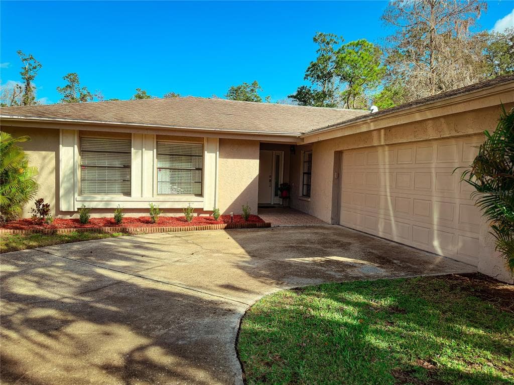 2821 LONGLEAF LANE PALM HARBOR, FL 34684