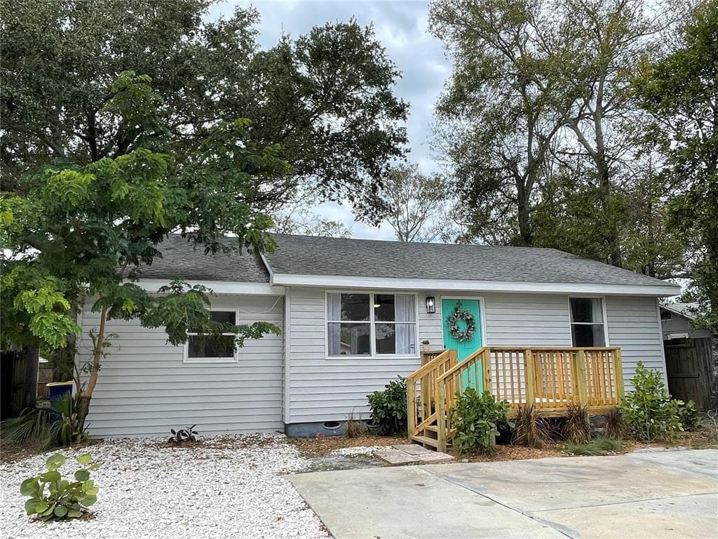 1574 S MARTIN LUTHER KING JR AVENUE CLEARWATER, FL 33756