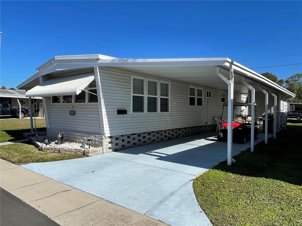 34077 AVOCADO DRIVE N PINELLAS PARK, FL 33781