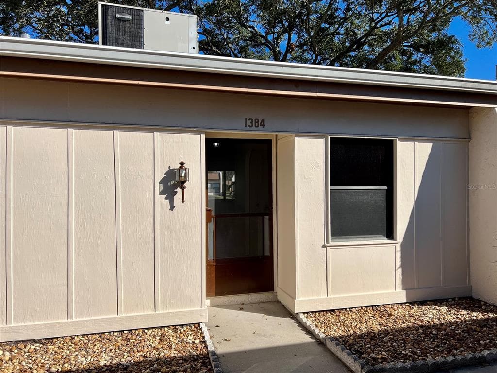 1384 MISSION HILLS BOULEVARD UNIT 30-B CLEARWATER, FL 33759