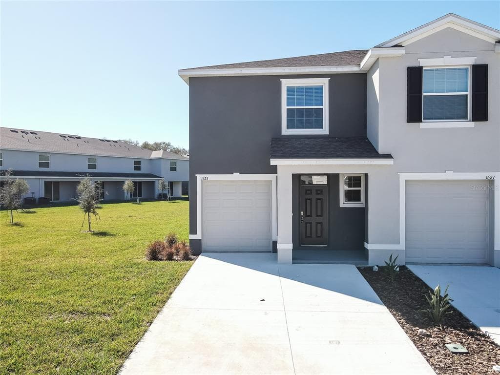 1623 HUBBELL ROAD WESLEY CHAPEL, FL 33543