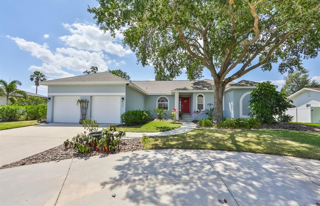 846 BIRDIE WAY APOLLO BEACH, FL 33572