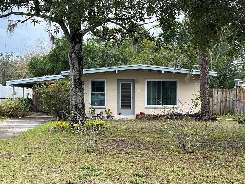4309 E GROVE VIEW AVENUE TAMPA, FL 33617