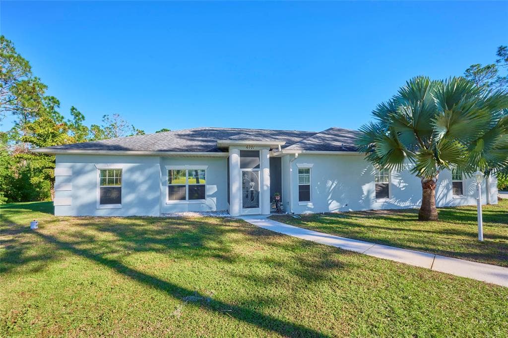 6701 AMARYLLIS DRIVE S INDIAN LAKE ESTATES, FL 33855