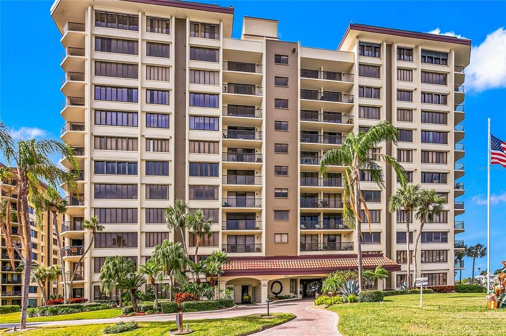 736 ISLAND WAY UNIT 601