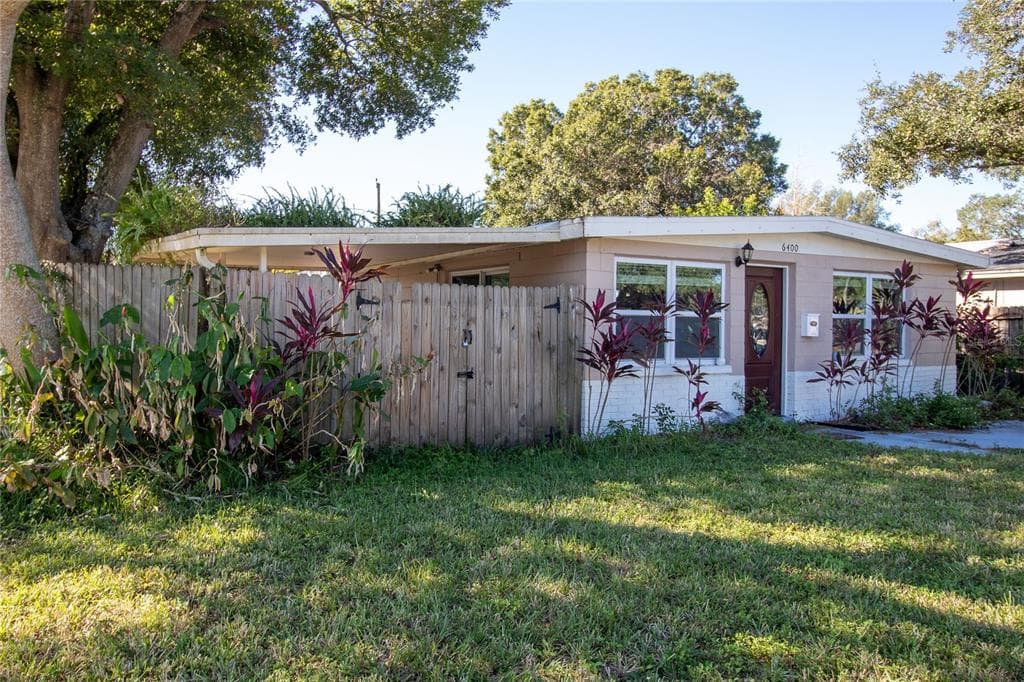 6400 81ST AVENUE N PINELLAS PARK, FL 33781