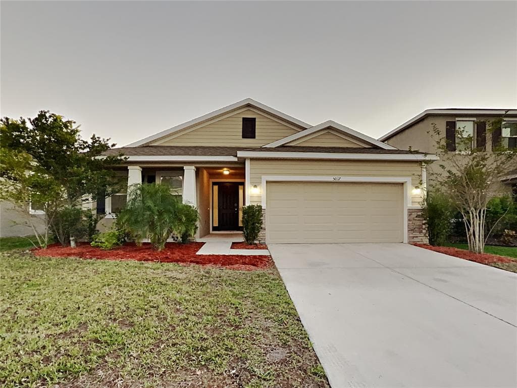 5017 BOXER STITCH COURT WIMAUMA, FL 33598