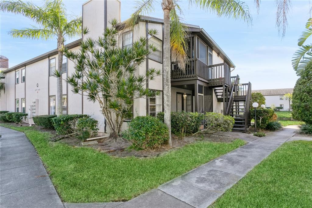 3777 59TH AVENUE W UNIT 3777 BRADENTON, FL 34210