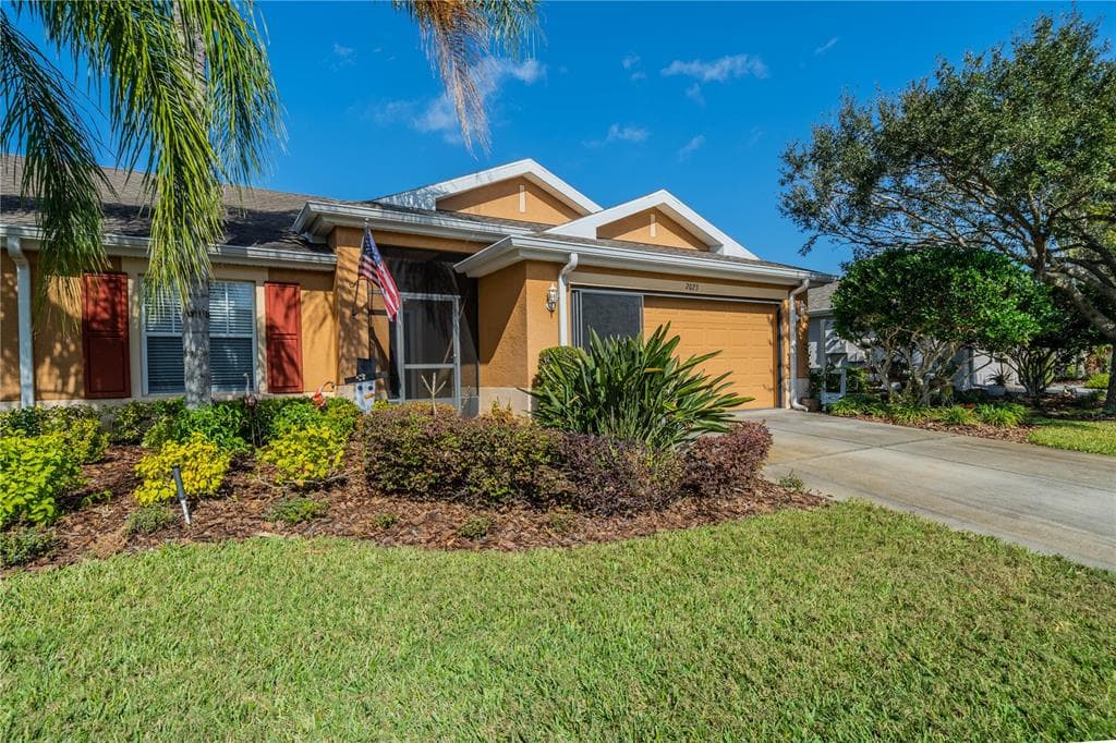 2023 GRANTHAM GREENS DRIVE UNIT 2 SUN CITY CENTER, FL 33573