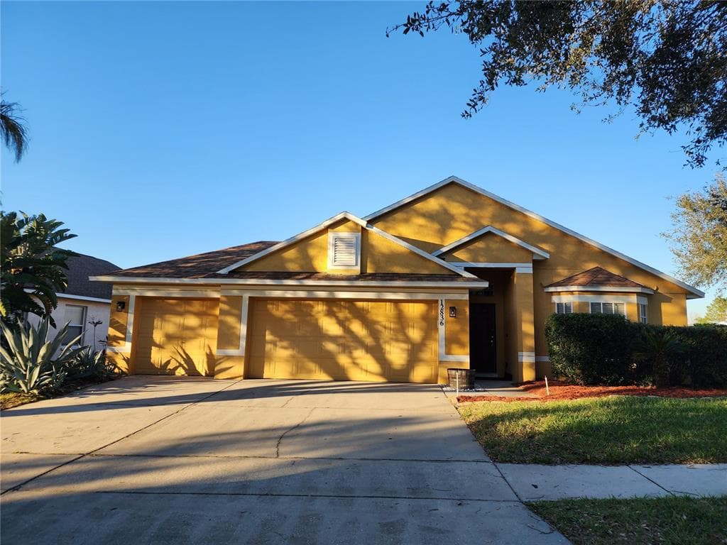 12836 STANDBRIDGE DRIVE RIVERVIEW, FL 33579