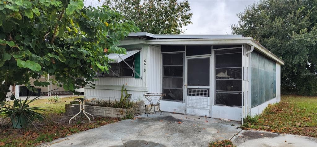 6610 AVOCADO DRIVE NEW PORT RICHEY, FL 34653