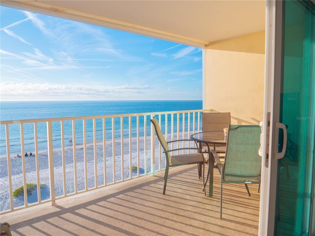 19610 GULF BOULEVARD UNIT 416 INDIAN SHORES, FL 33785
