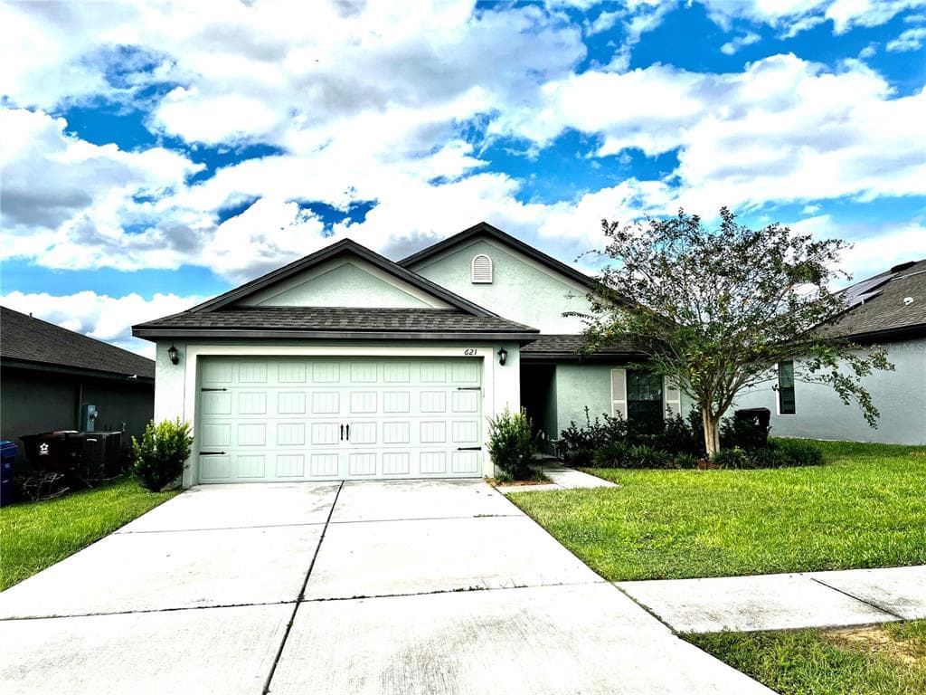 621 SWALLOWTAIL DRIVE HAINES CITY, FL 33844