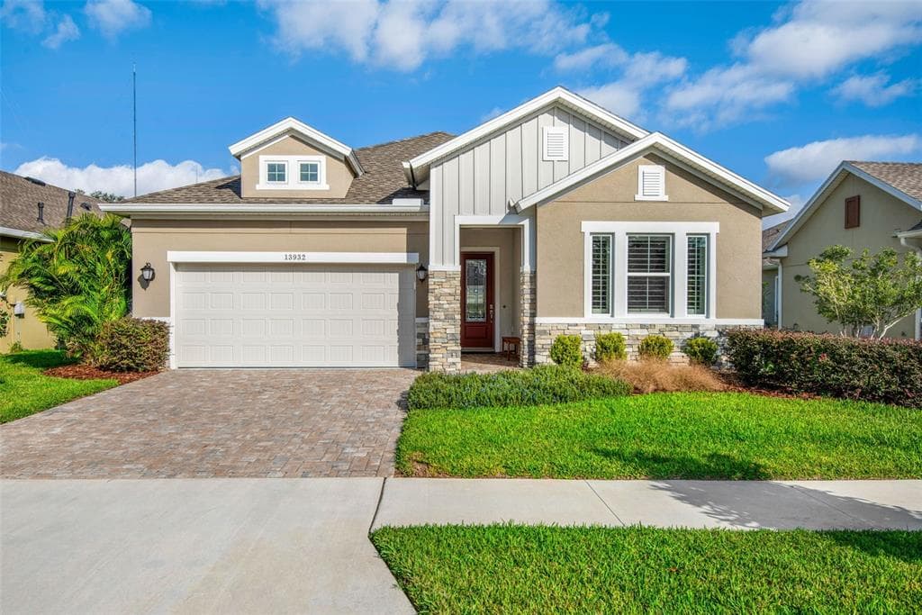 13932 NATURES RESERVE DRIVE LITHIA, FL 33547