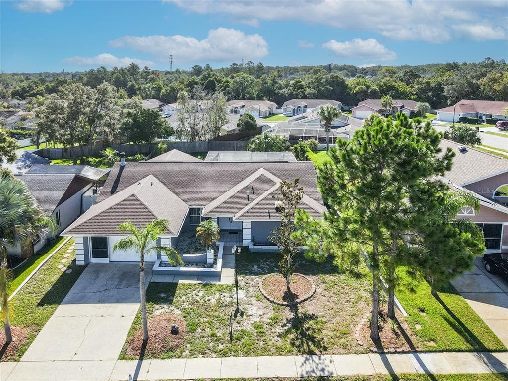 18625 WHITE PINE CIR HUDSON, FL 34667